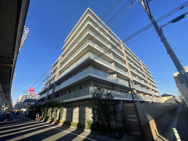 【ルピアコート新越谷】外観
