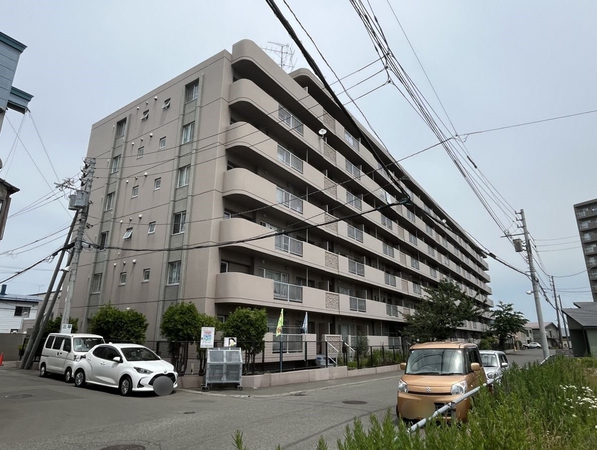 【サーム菊水参番館】外観