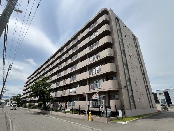 【サーム菊水参番館】外観
