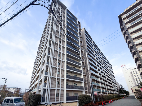 【ライオンズ茨木総持寺ステーショングラン】外観 【ライオンズ茨木総持寺ステーショングラン】外観