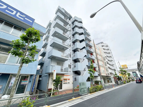 【パーソナルハイツ西新井大師】外観