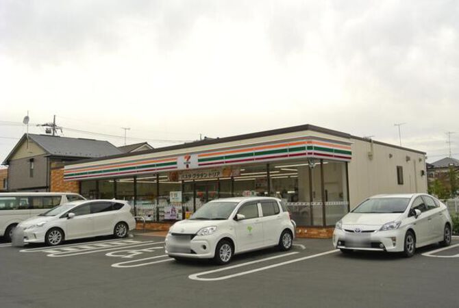セブンイレブン　大宮奈良町店　約330ｍ