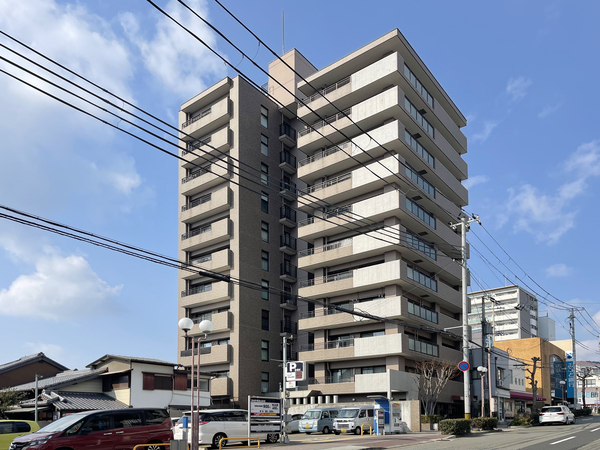 【ドルフ須磨月見山】外観