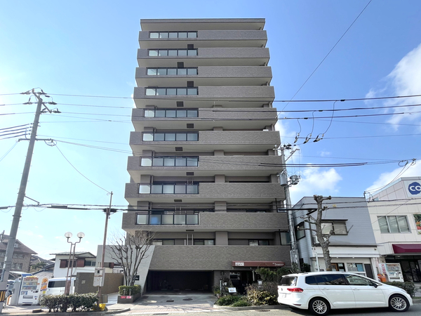 【ドルフ須磨月見山】外観