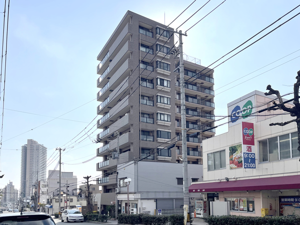 【ドルフ須磨月見山】外観