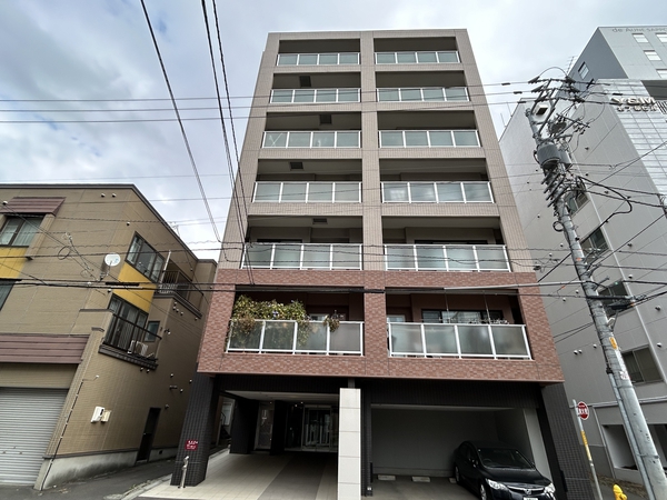 ラクラッセ札幌ステーションプラス