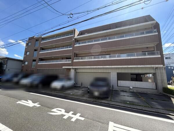 【プレセーヌ桜山】外観