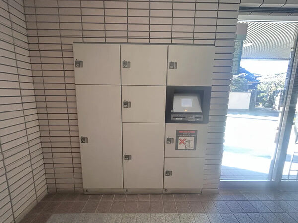 【ファミール鳥飼】共有部分 宅配ボックス 【ファミール鳥飼】共有部分 宅配ボックス