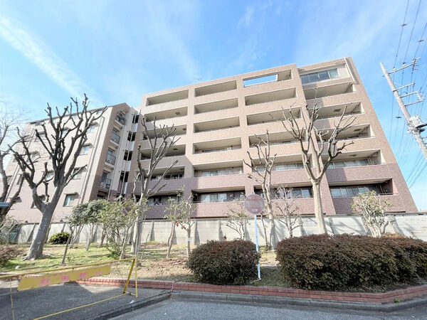 【ディアステージ浮間公園リバーシア】外観