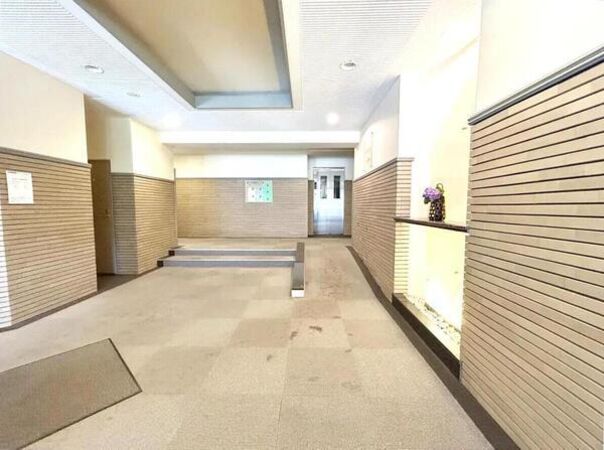 【コープ野村ステイツ宮の森】エントランス1 【コープ野村ステイツ宮の森】エントランス1