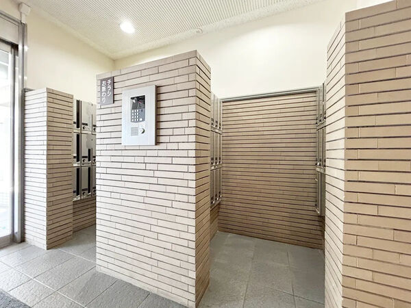 エントランス3 エントランス3