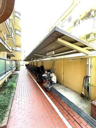 【ダイアパレス白壁】共用部分(駐輪場) 【ダイアパレス白壁】共用部分(駐輪場)