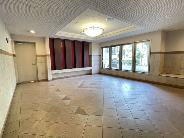 エントランスロビー