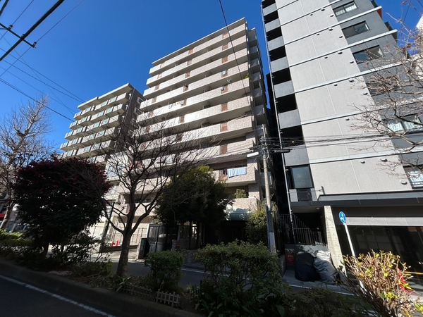 【ラフィネ横浜大通り公園】外観