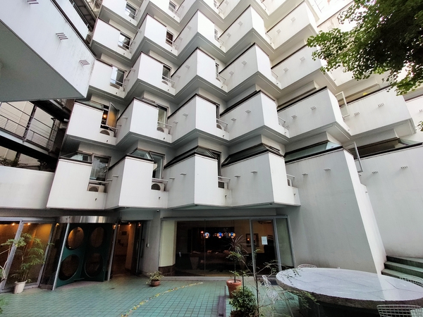 【ビラ・モデルナ】外観写真