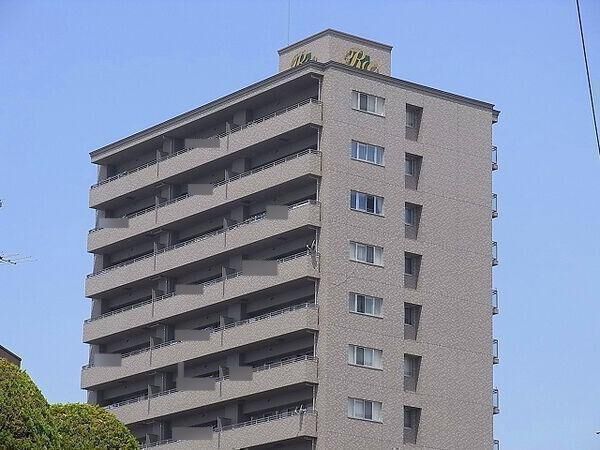 【ロイヤルガーデン老松町】外観