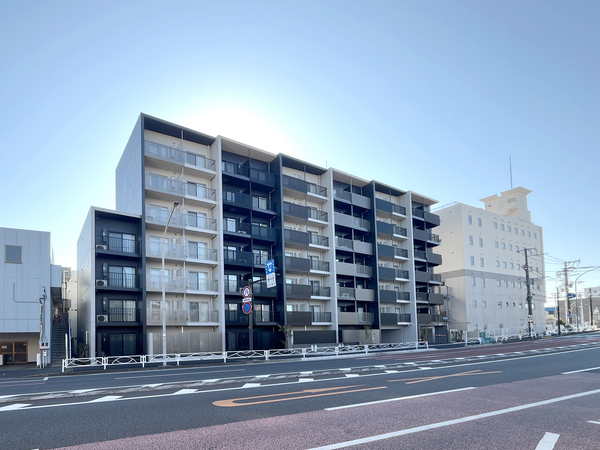 【レアライズ横浜根岸】外観