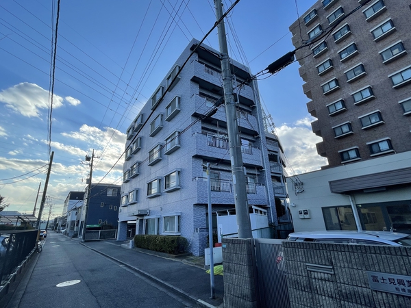 【キャトルセゾン橋本3】外観