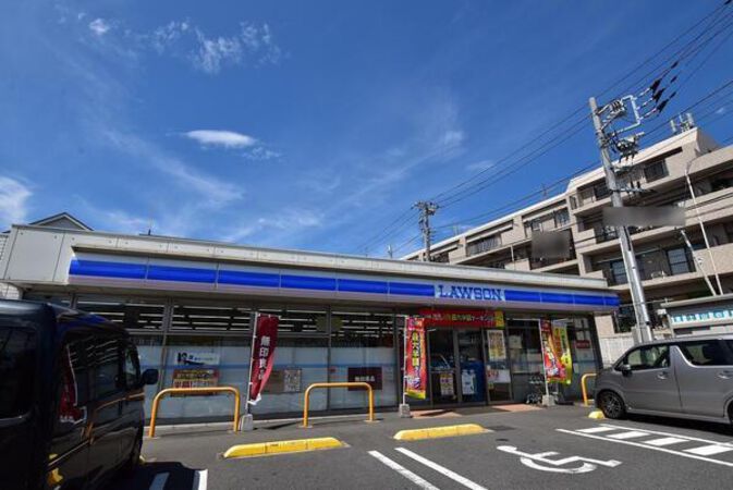 ローソン横浜上永谷３丁目店まで約350ｍ