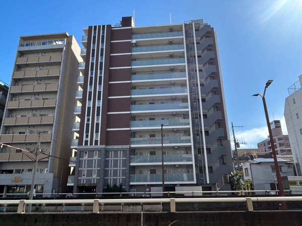 【ブリシア横浜】外観