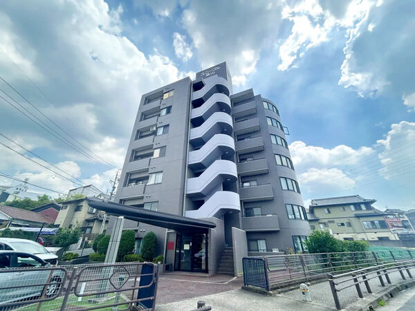 【ユニーブル漆山】外観 【ユニーブル漆山】外観