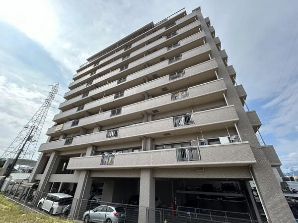 【サンシティ中須】外観