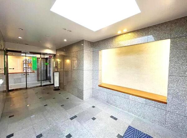 【コスモ江戸川中央グレイスフォルム】エントランス1 【コスモ江戸川中央グレイスフォルム】エントランス1