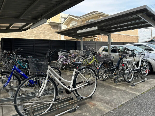 【ライフレビュー南町田】駐輪場