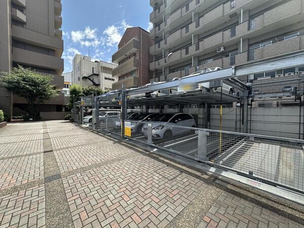 【サンフィール大宮宮原】駐車場