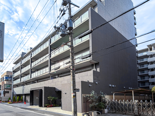 【ローレルコート西大寺栄町】外観