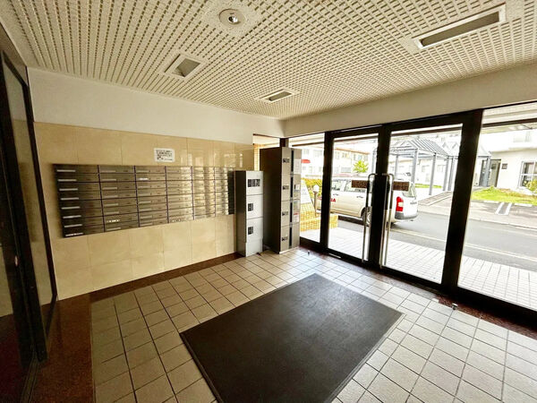 【朝日プラザAXIS中の島】エントランス