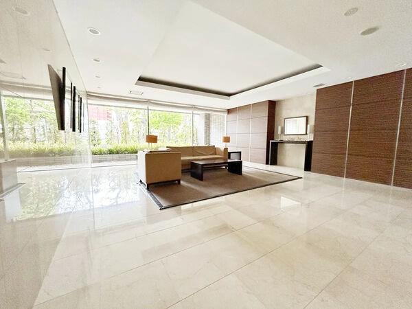 【住友シティハウス資生館前】エントランス2