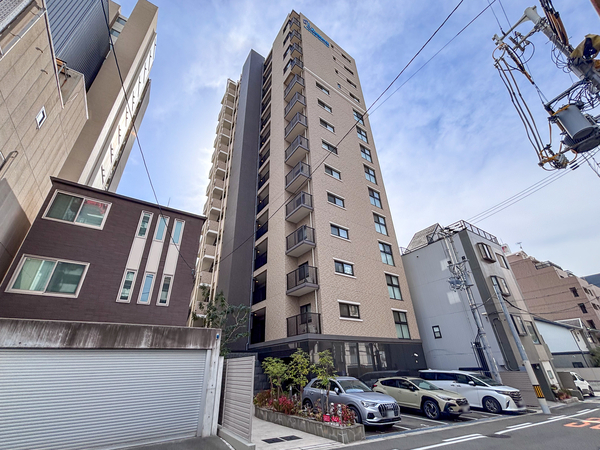 【プレサンスロジェ四天王寺前夕陽ヶ丘】外観