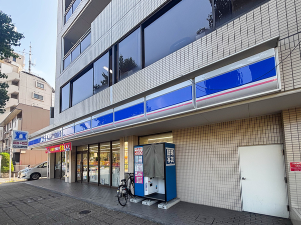 ローソン井草三丁目店まで約400m(徒歩5分) ローソン井草三丁目店まで約400m(徒歩5分)