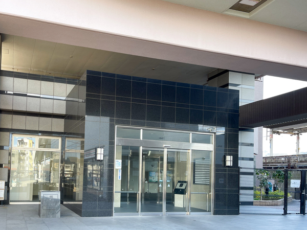 【ファミール須磨鷹取ステーションサイド】エントランス 【ファミール須磨鷹取ステーションサイド】エントランス