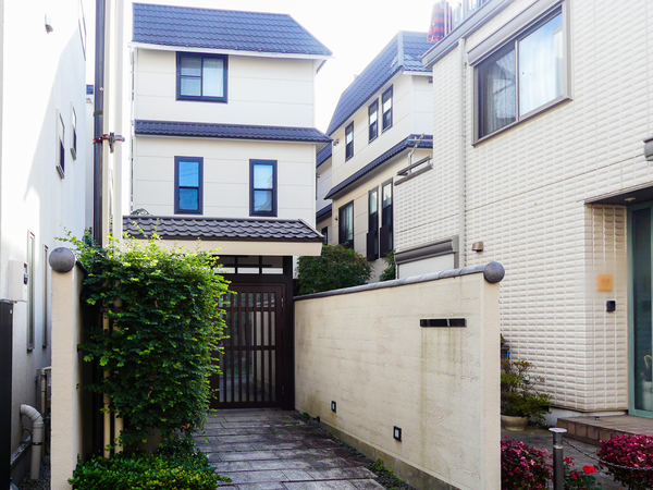 【セボンアスティオン中野】外観