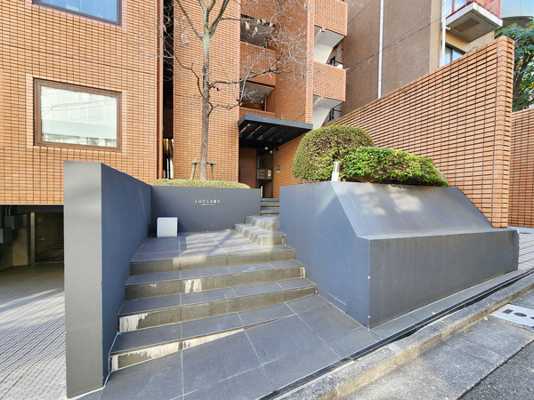 【ルクラス代官山】エントランス 【ルクラス代官山】エントランス