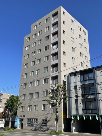 コモドム学園前