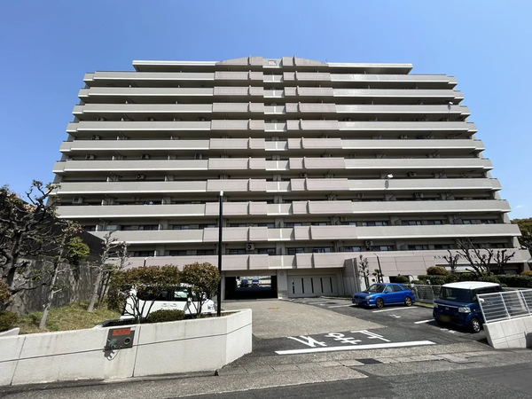 【グローリアスヒルズ大高緑地公園】外観 【グローリアスヒルズ大高緑地公園】外観