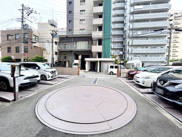 【コスモ東大阪ステーションアベニュー】駐車場 【コスモ東大阪ステーションアベニュー】駐車場
