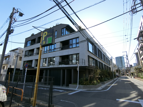 【グランリビオ市谷砂土原】外観