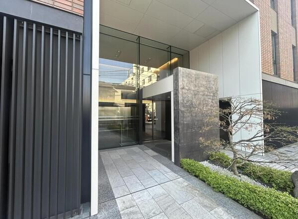 【アトラス日暮里ブライトコート】エントランス