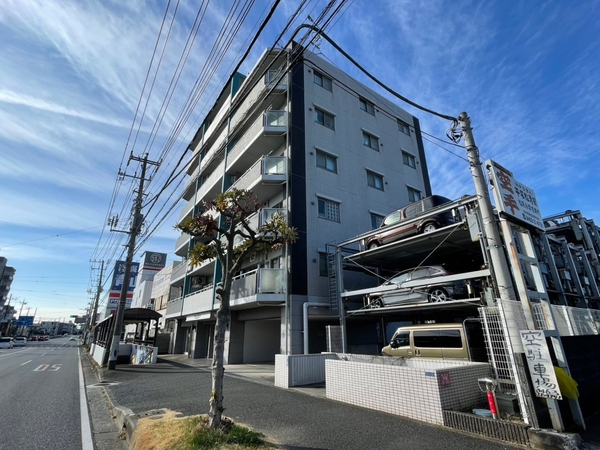 【サンプラージュ湘南平塚】外観
