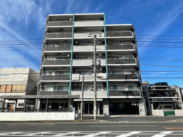 【サンプラージュ湘南平塚】外観