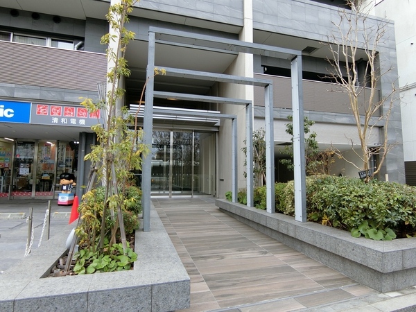 【ブランズ中野富士見町パークナード】エントランス