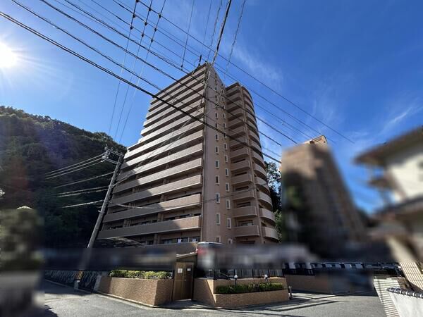 【ライオンズマンション比治山公園】外観