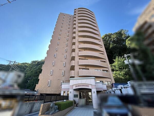 【ライオンズマンション比治山公園】外観