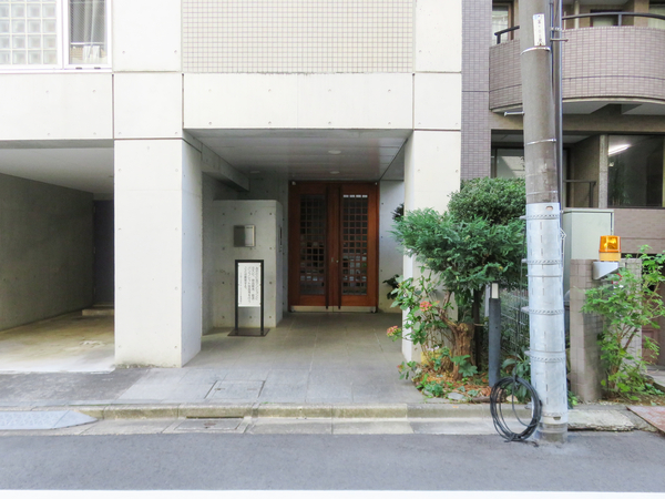 【TOMIGAYA HOUSE】エントランス