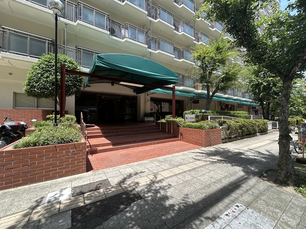 【コープ野村扇町】マンションアプローチ 【コープ野村扇町】マンションアプローチ
