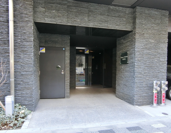 【ハウスセゾン新板橋】エントランス